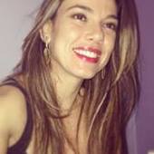 Daniela Souza Azeredo - 1785bf81-ca2b-48f0-b958-6495940c4ffc_170x170