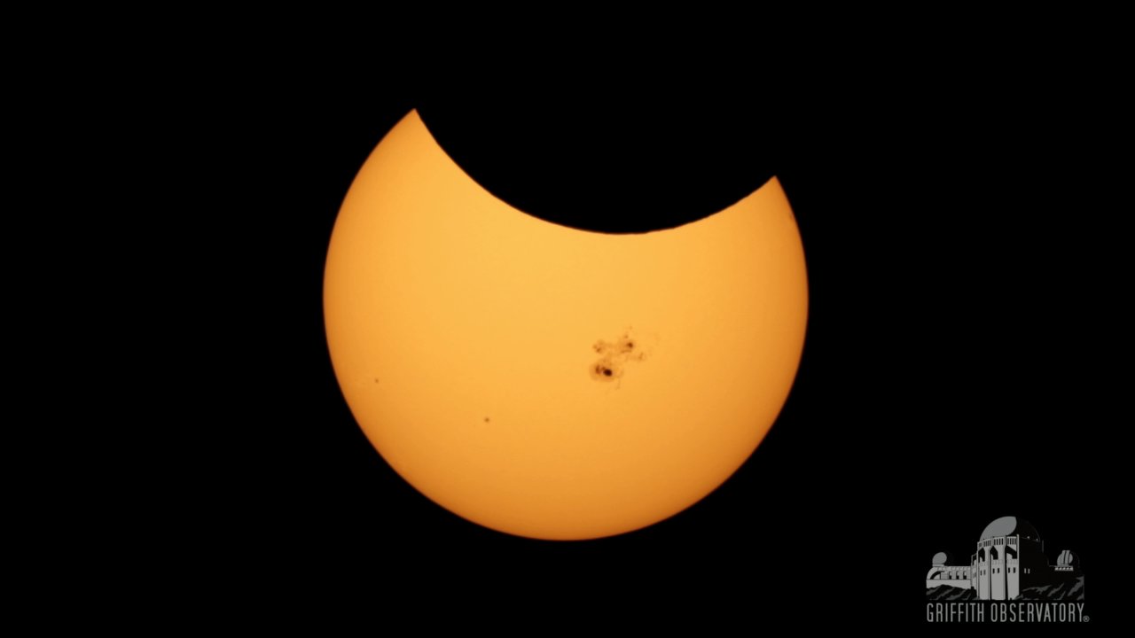 Partial Solar Eclipse Octob... on Livestream