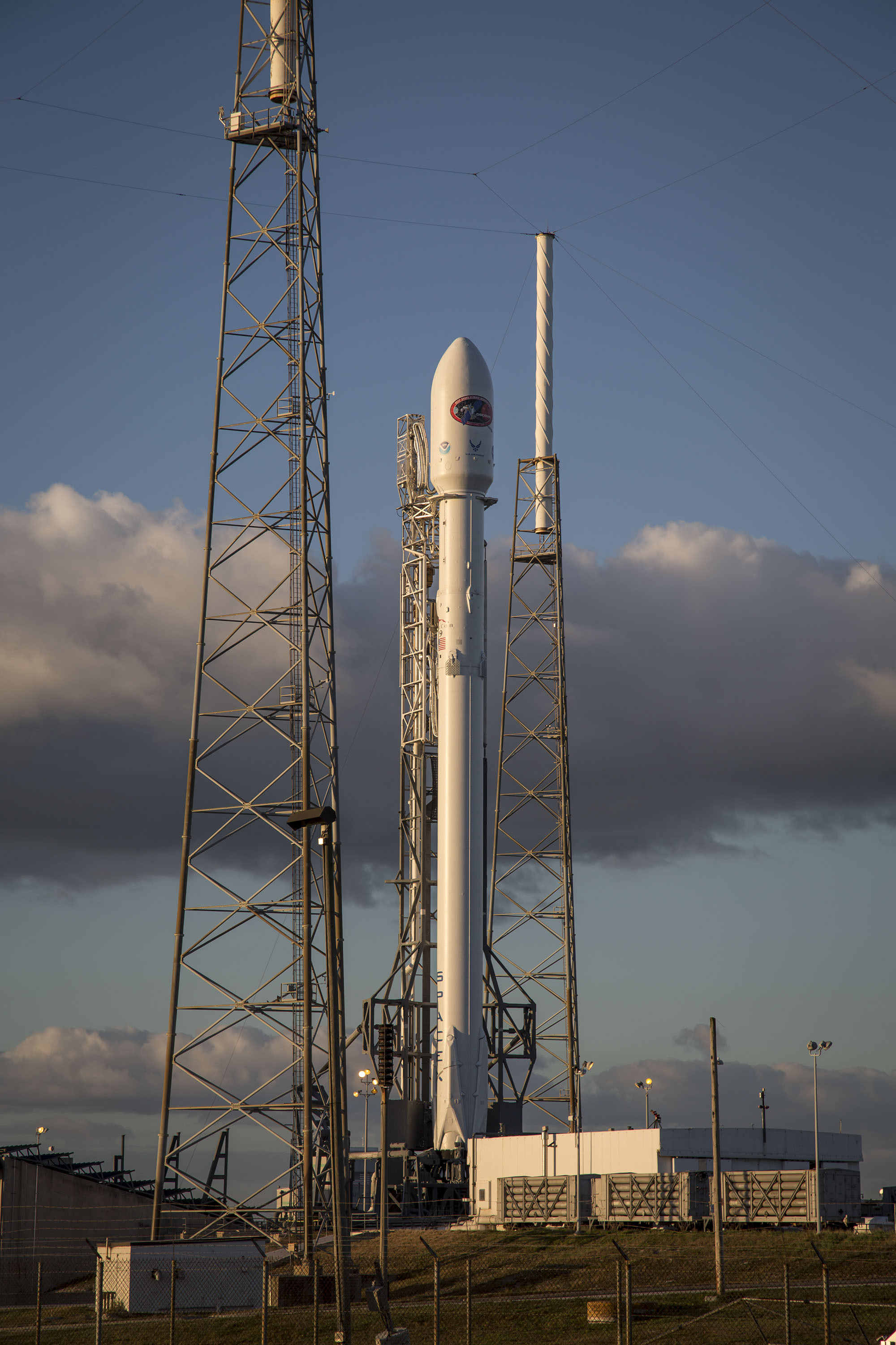 NASA / NOAA / USAF / SpaceX Launch Today! (or possibly tomorrow) – Written by Ryan ...2000 x 3000