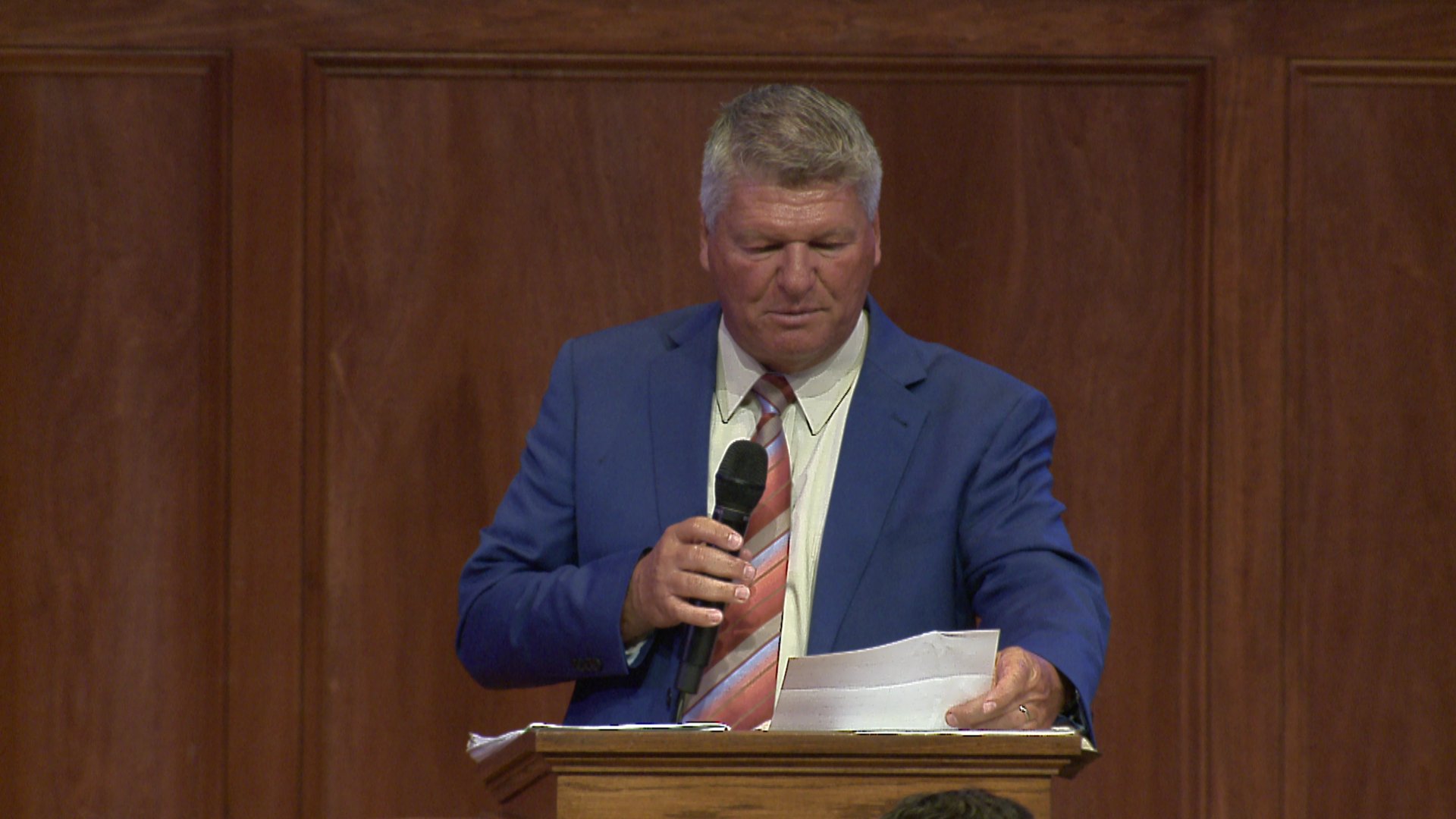 Pastor Tommy Bates on Livestream