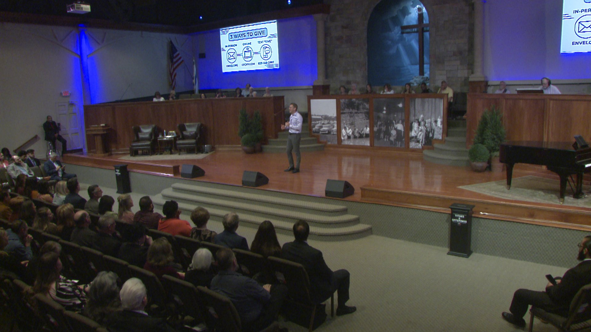 Pastor Tommy Bates on Livestream