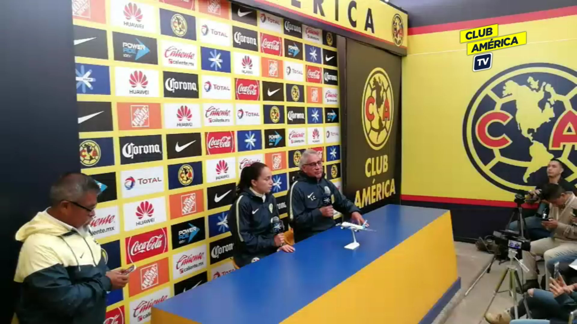 Conferencia de Prensa - Club America on Livestream