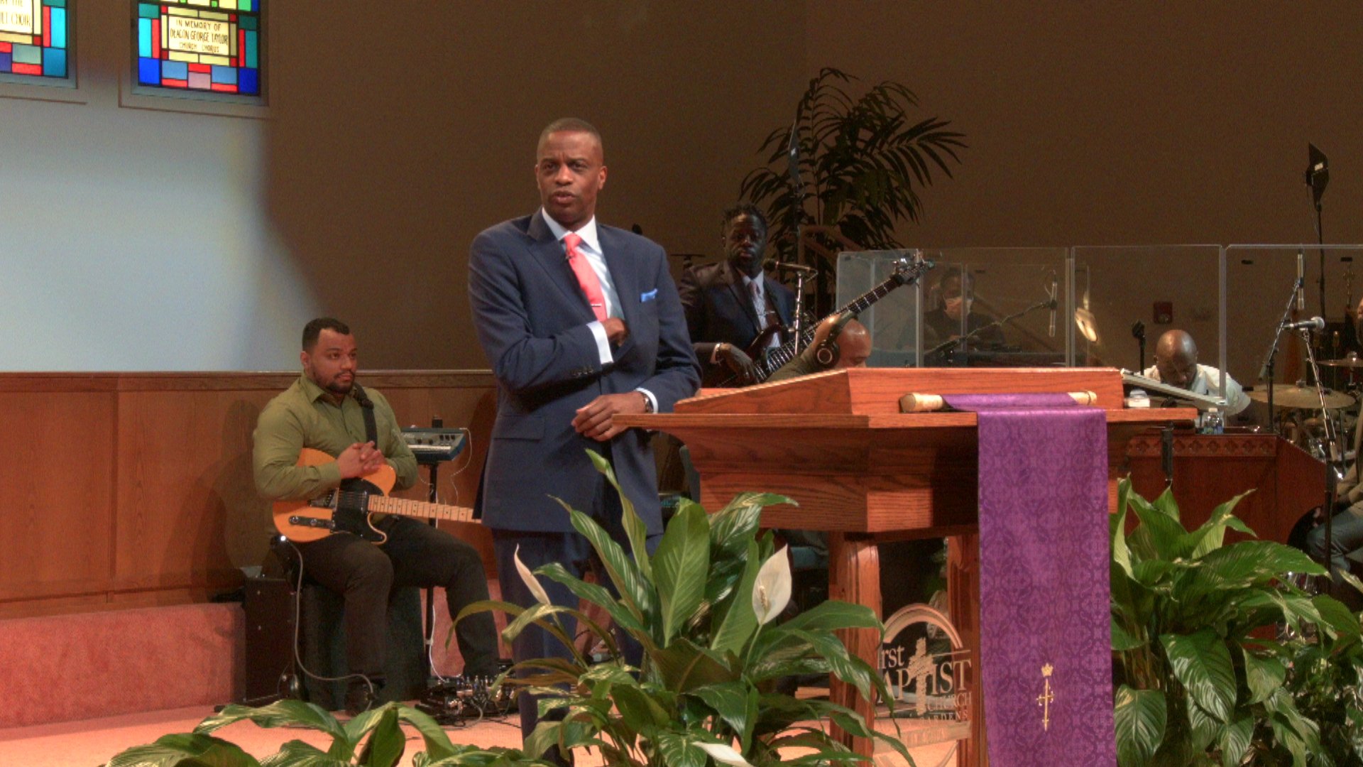 FBCLG- Sunday Worship on Livestream