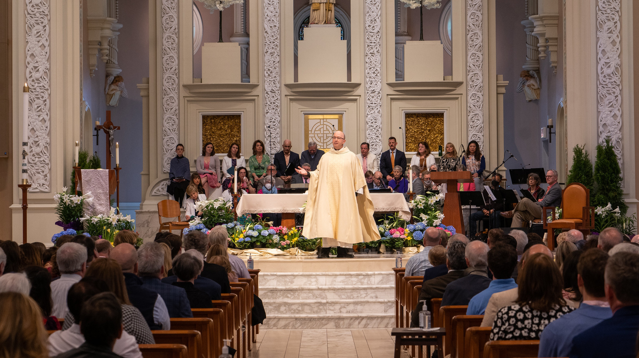 Father Patrick E. McGrath, S.J. | Mass of Installation on Livestream